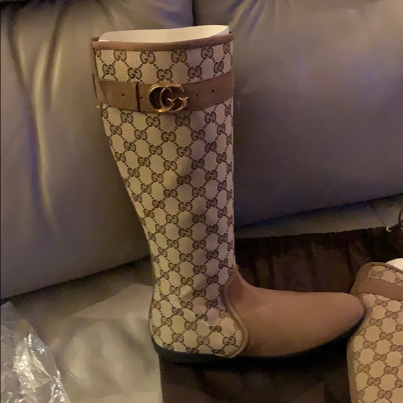 Women’s Gucci boots original worn twice - Picture 3 of 3